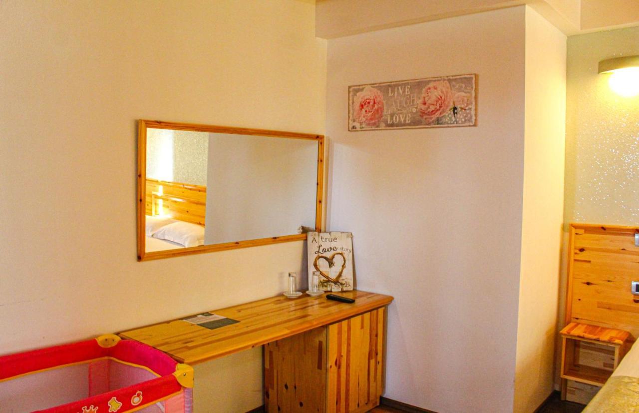Hotel Shkreli Qafeshtame 4*