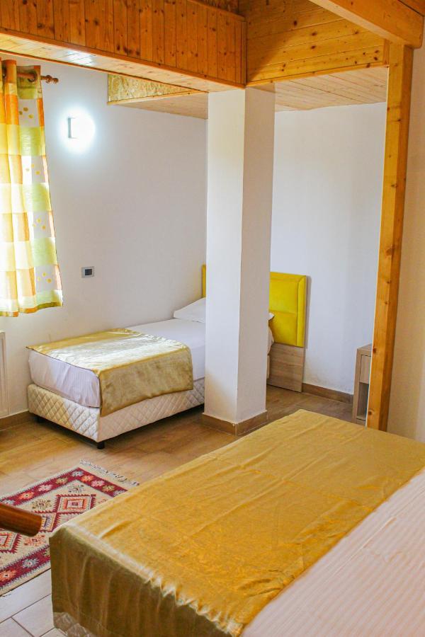 Hotel Shkreli Qafeshtame 4*