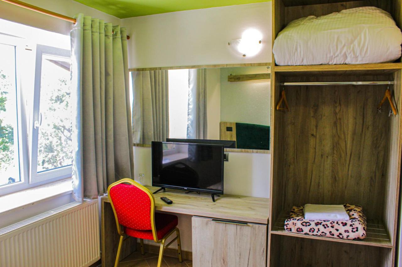 Shkreli Qafeshtame 4* Cudhi-Kamt