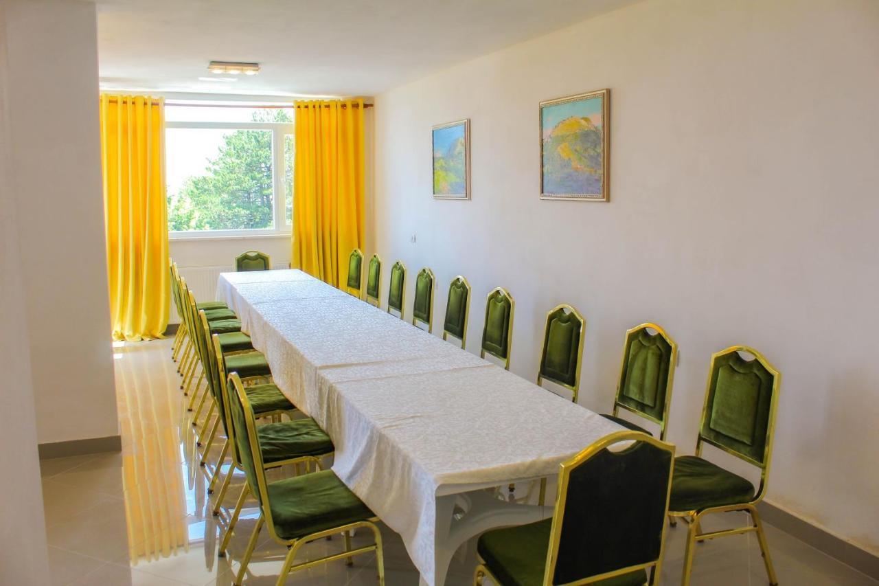 Hotel Shkreli Qafeshtame