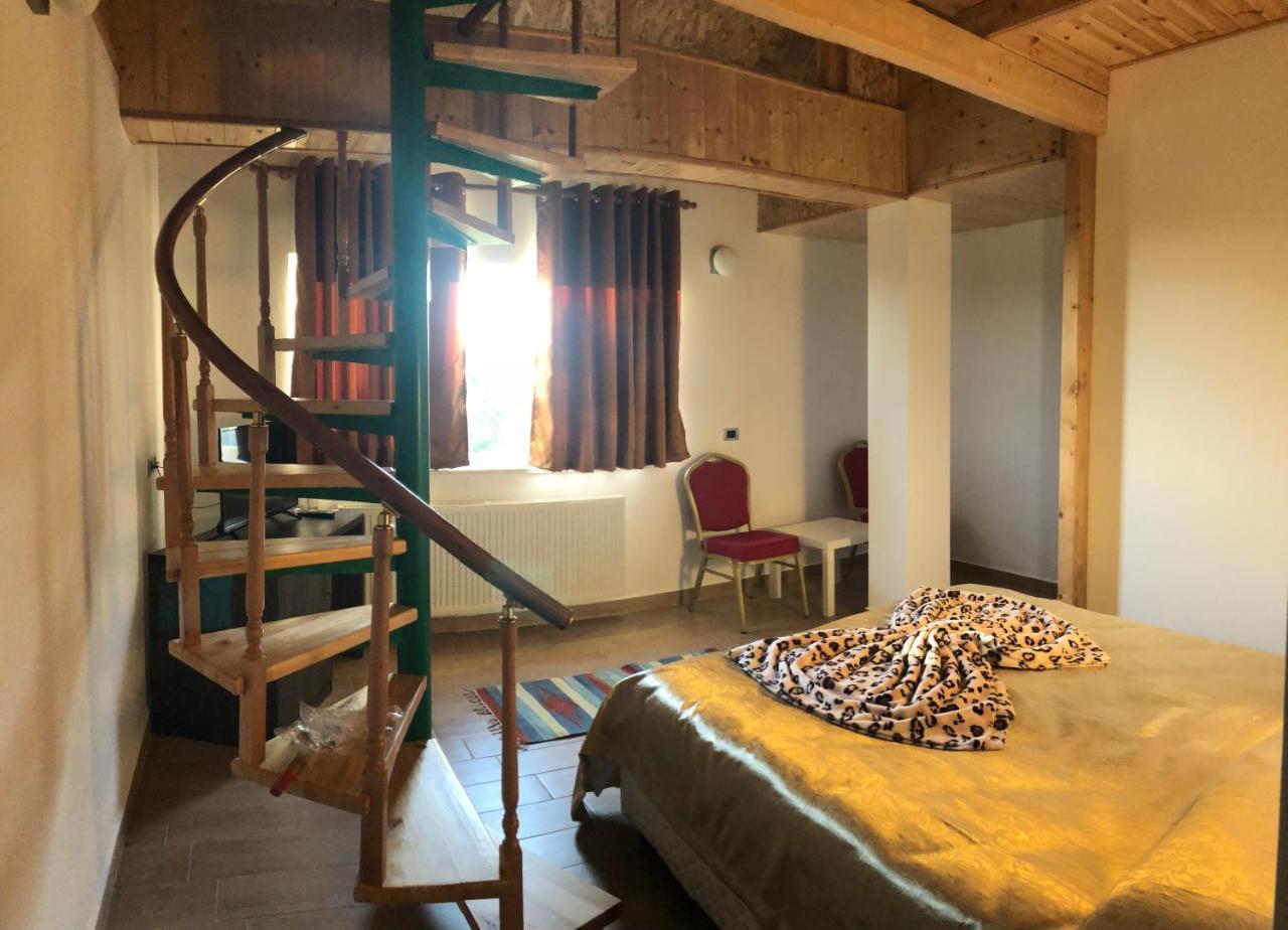 Hotel Shkreli Qafeshtame Cudhi-Kamt