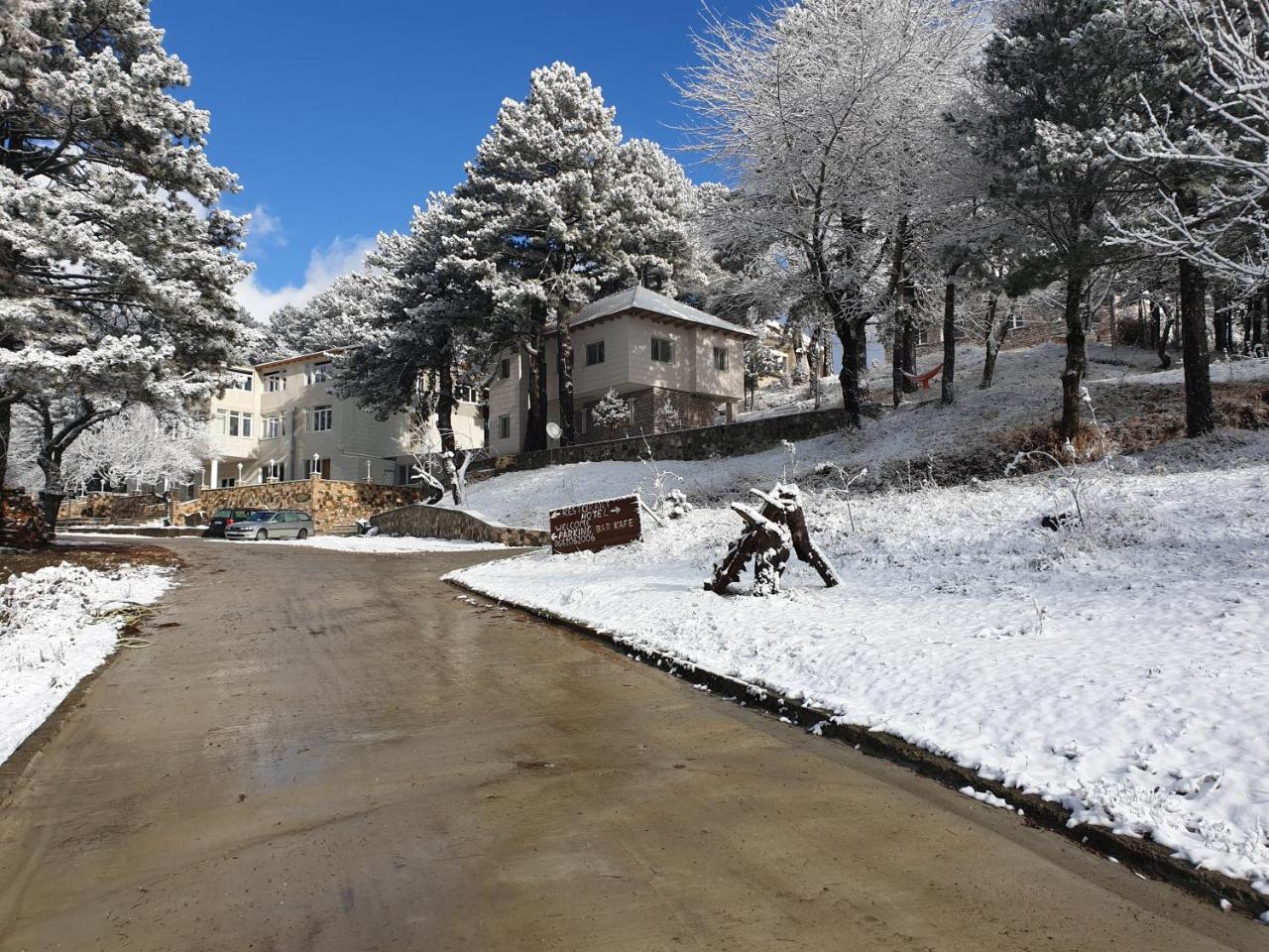 Shkreli Qafeshtame Hotel Cudhi-Kamt